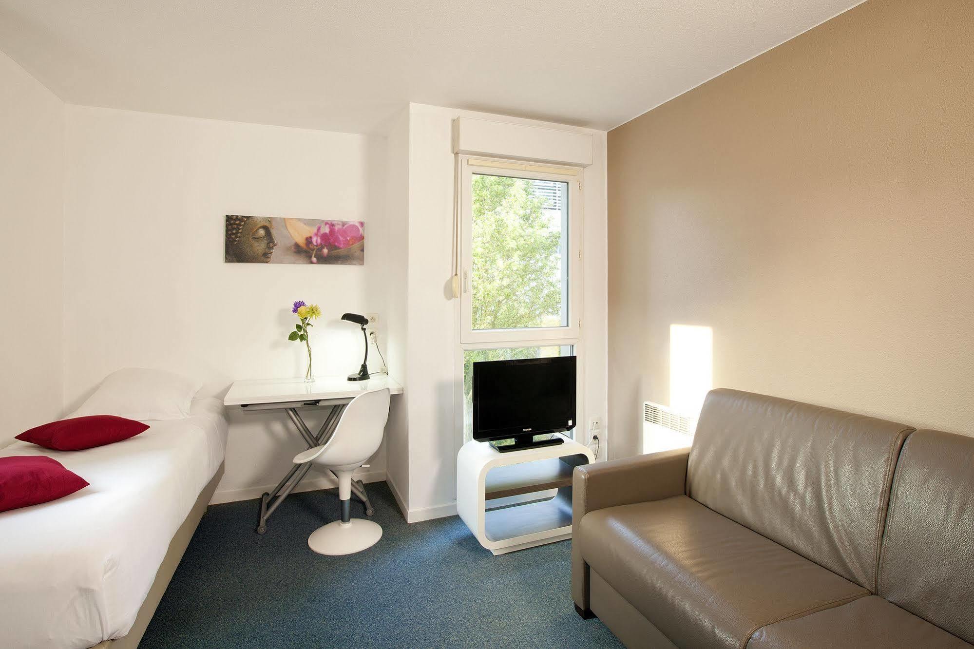 Aparthotel Sejours & Affaires La Rochelle Les Minimes Exterior foto