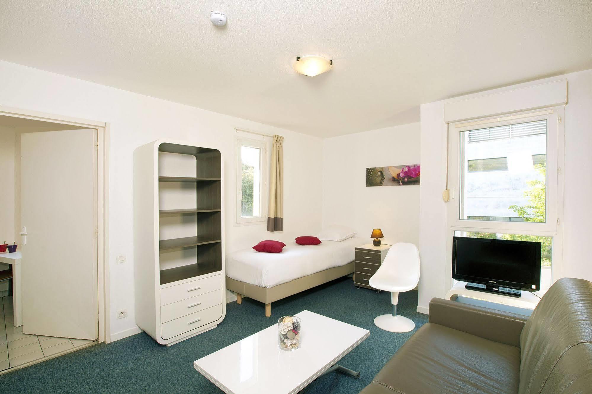Aparthotel Sejours & Affaires La Rochelle Les Minimes Exterior foto