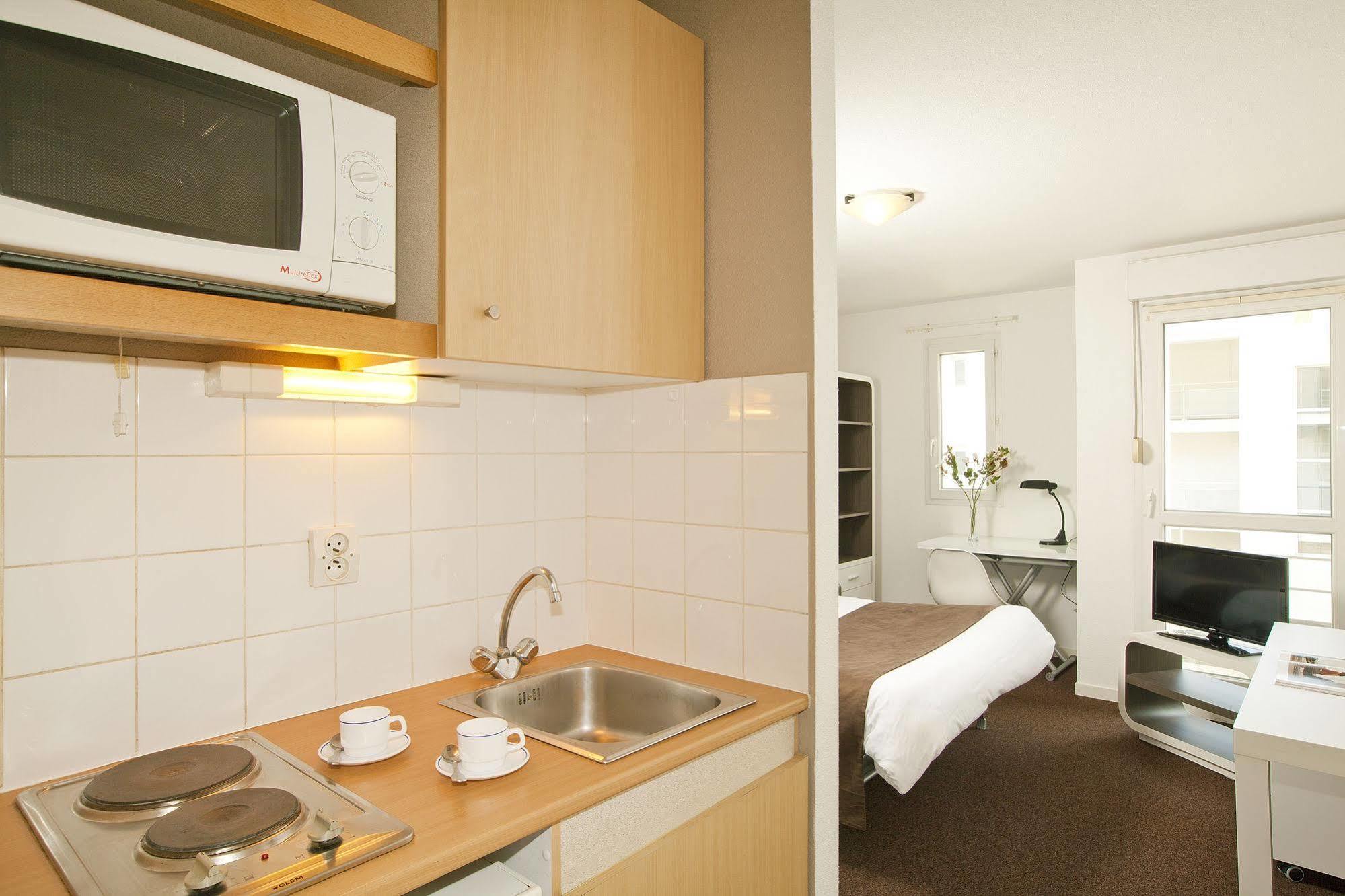 Aparthotel Sejours & Affaires La Rochelle Les Minimes Exterior foto